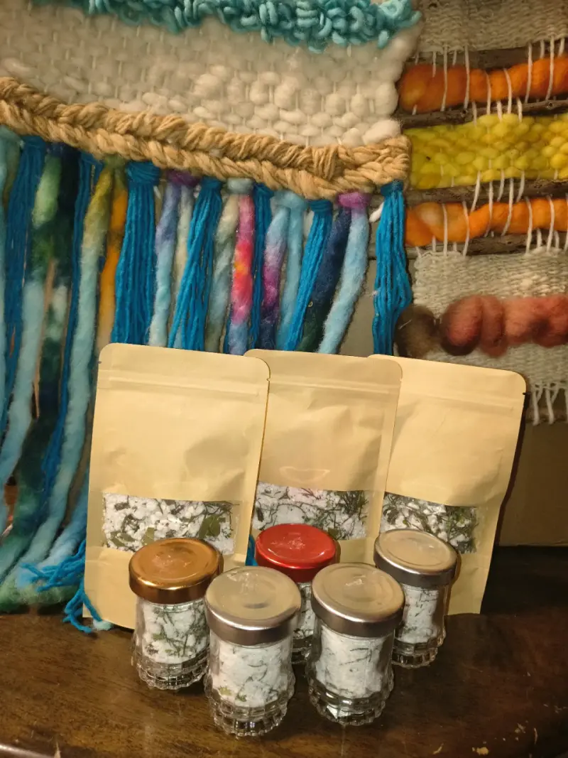sales de baño artesanales con hierbas