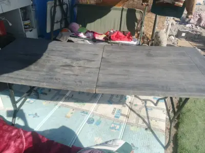 Mesa plegable de plástico para exteriores - miniatura 3