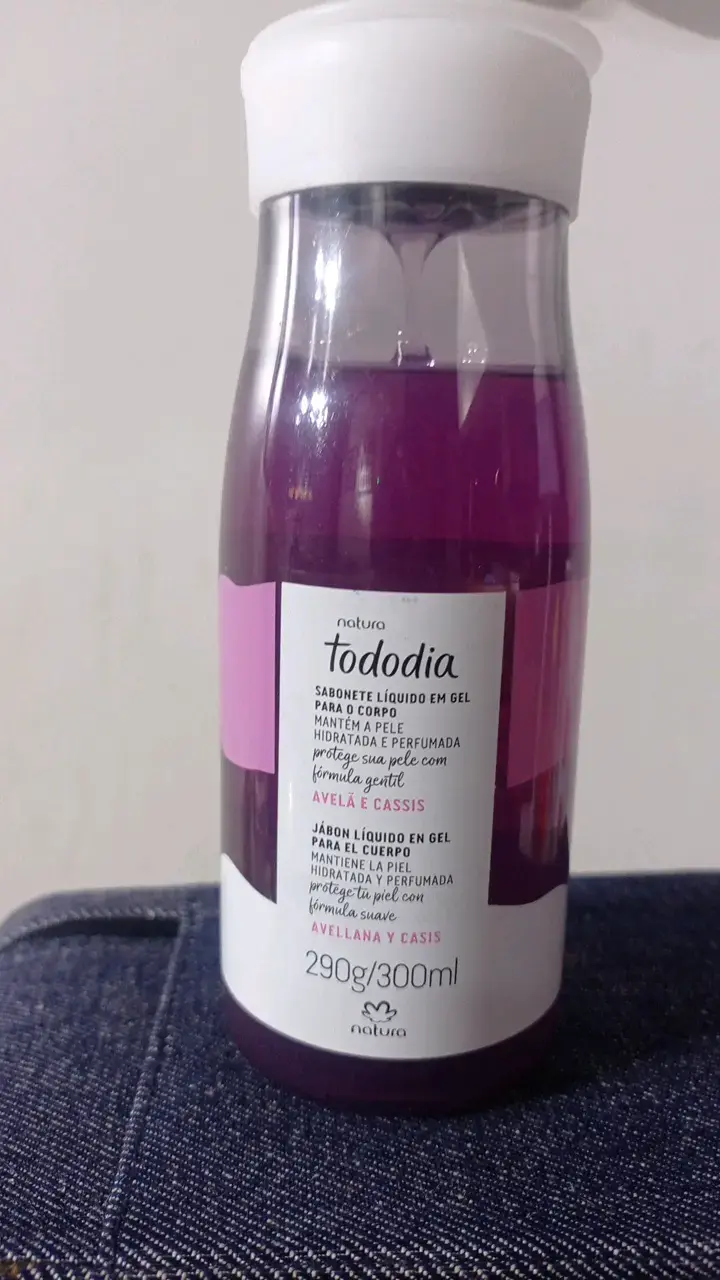 Jabón Líquido Natura Tododia Avellana y Casis 300ml