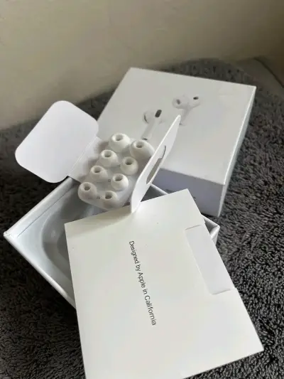 AIRPODS PRO 3 ORIGINALES - miniatura 2