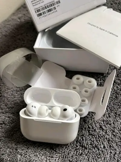 AIRPODS PRO 3 ORIGINALES - miniatura 4