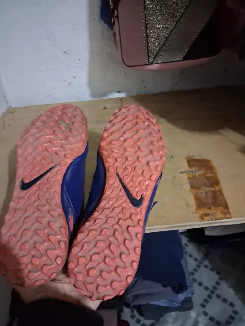 Zapatillas deportivas Nike azul y naranja - 2