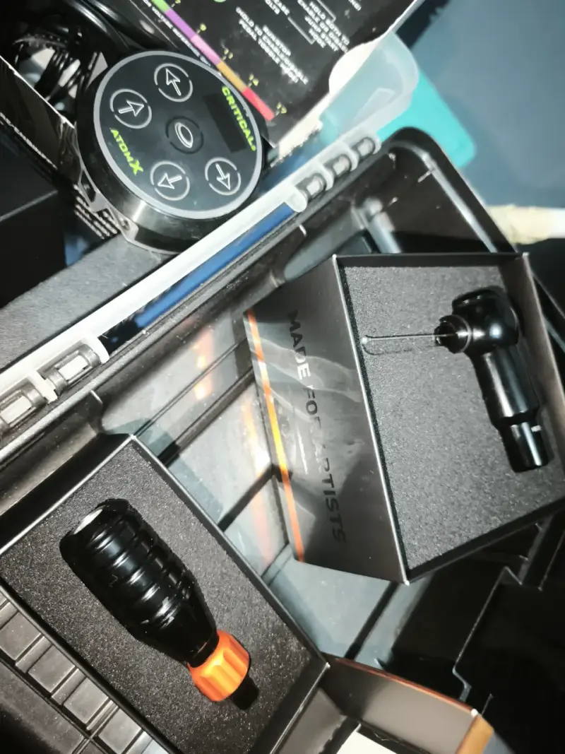 Máquina Tatuaje Cheyenne + Fuente Poder Critical X