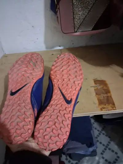 Zapatillas deportivas Nike azul y naranja - miniatura 2