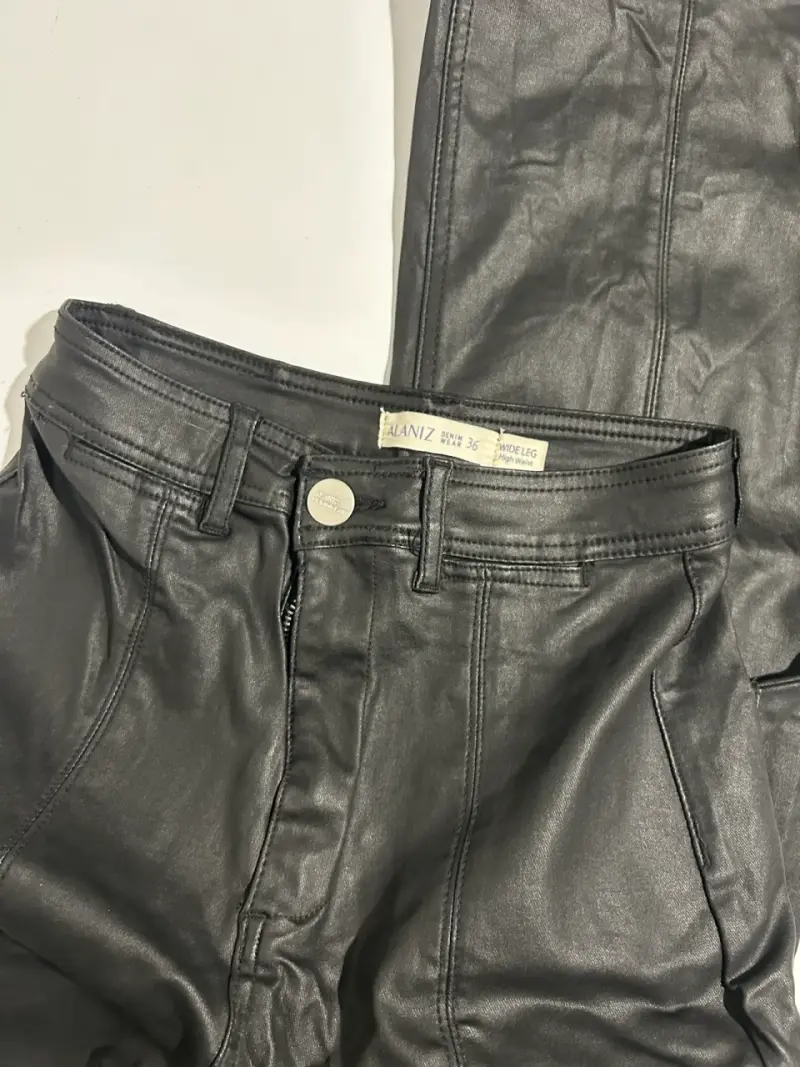 Pantalones estilo cuero corte WIDE LEG - 2