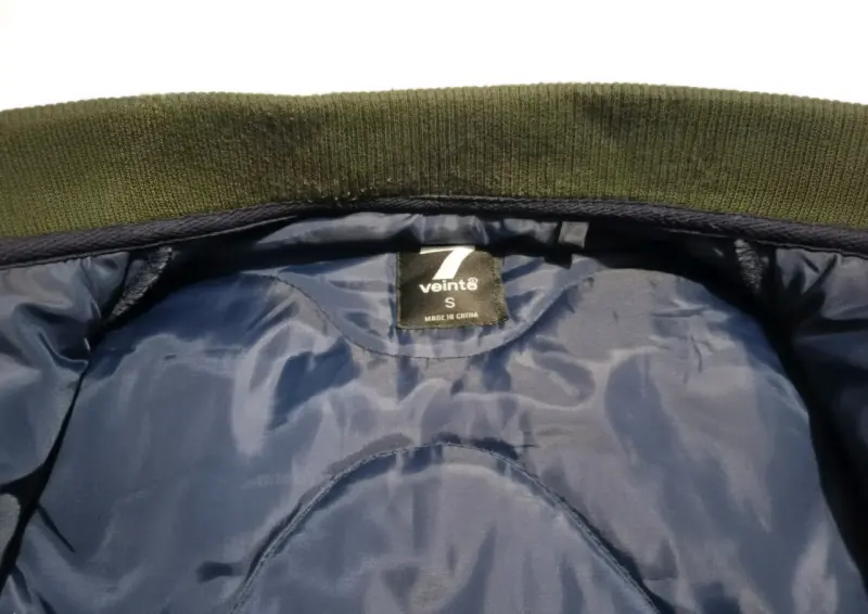 Chaqueta acolchada azul marino para hombre - 3