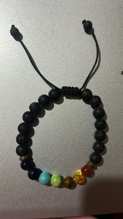 Pulsera de piedras naturales con cuentas de lava - miniatura 1