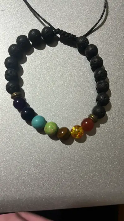 Pulsera de piedras naturales con cuentas de lava - miniatura 2