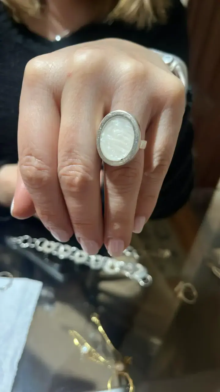Anillo de plata 925 nácar