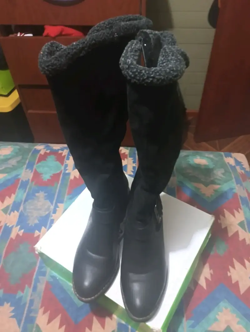 Lote de botas de mujer en varios colores - 2