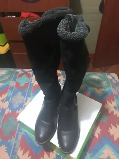 Lote de botas de mujer en varios colores - miniatura 2