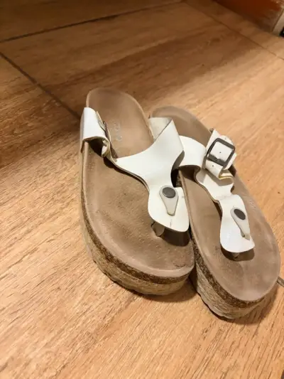 Sandalias blancas de corcho para mujer - miniatura 1