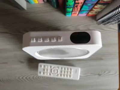 Reproductor de CD montable con control remoto - miniatura 3