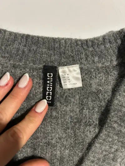 Cárdigan CROP TOP - miniatura 2