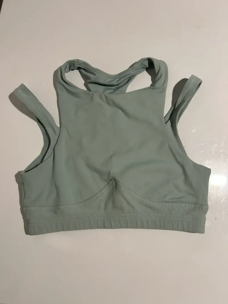 Top deportivo verde menta - 1