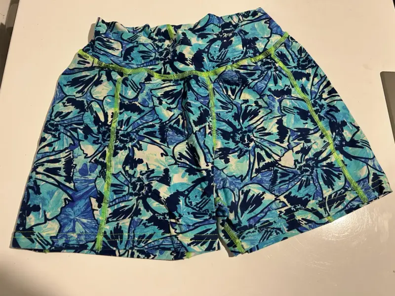 Shorts deportivos estampados - 1
