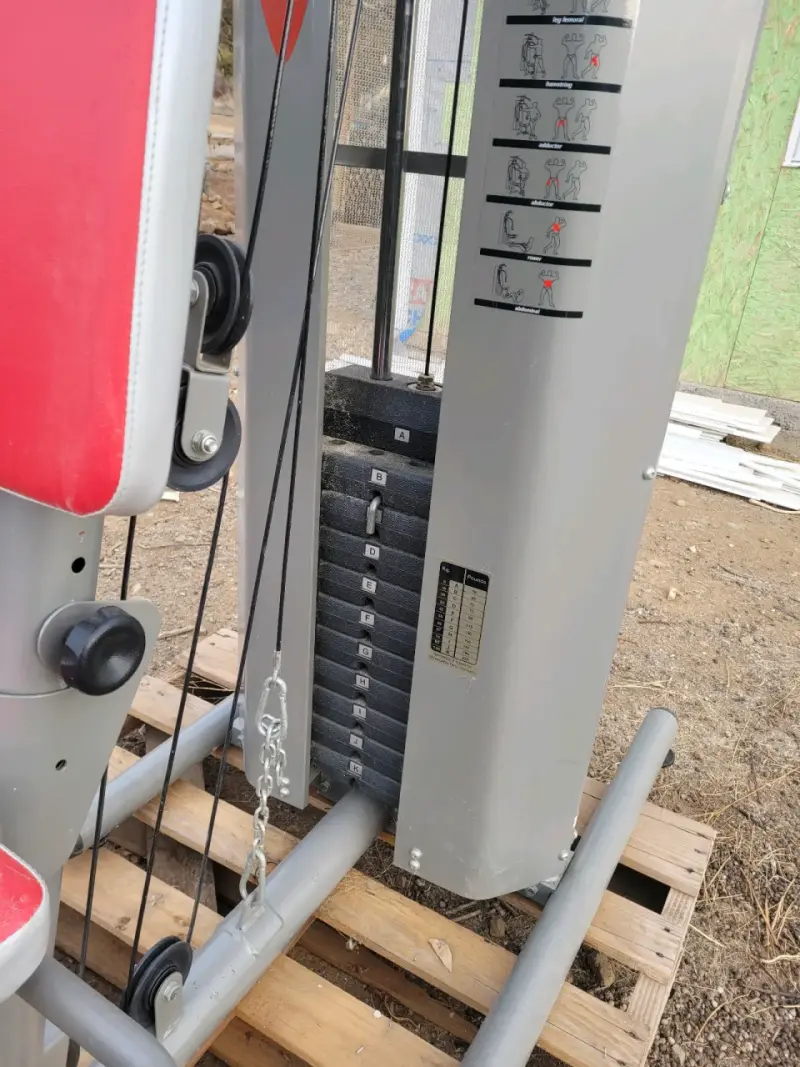Máquina de ejercicios multifuncional BH Strength - 5