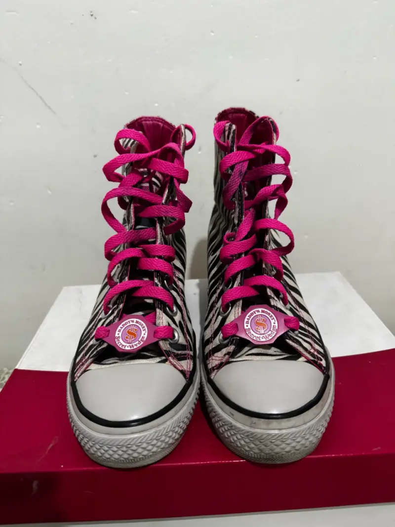 Zapatillas Plataforma Zebra marca Daddy’s Money - 3