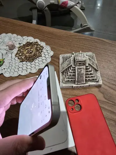 iPhone 13 - miniatura 4