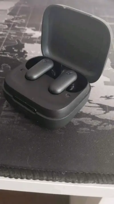 Audífonos Soundcore P30i - miniatura 5