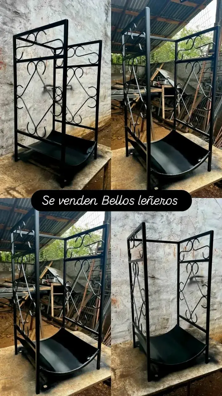Leñero de metal negro decorativo