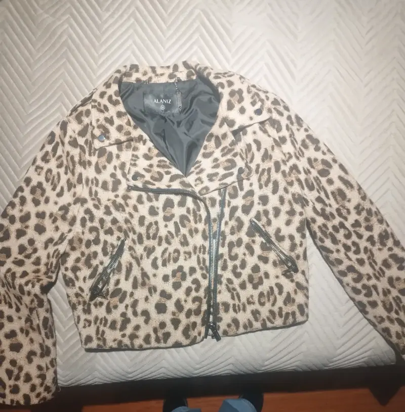Chaqueta de mujer estampado leopardo Alaniz - 1