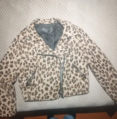 Chaqueta de mujer estampado leopardo Alaniz - miniatura 1