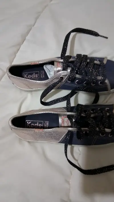 Zapatillas casuales bicolor para mujer - miniatura 5