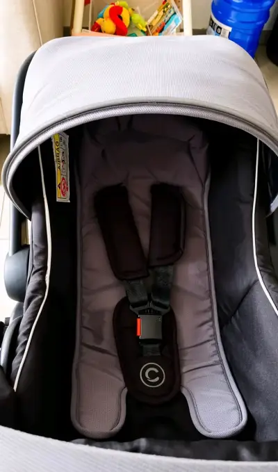 Coche de bebé Carestino City Travel V3 gris - miniatura 4