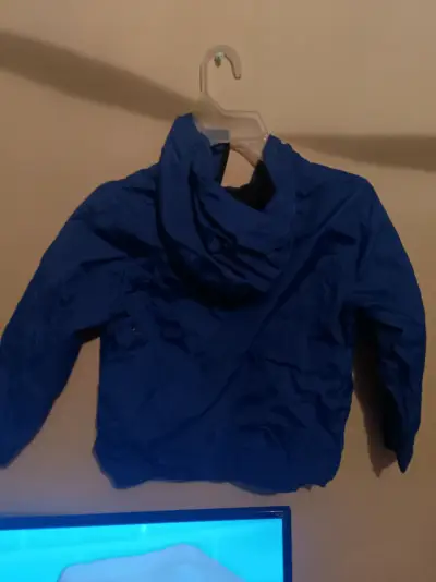Chaqueta impermeable azul para niños - miniatura 2