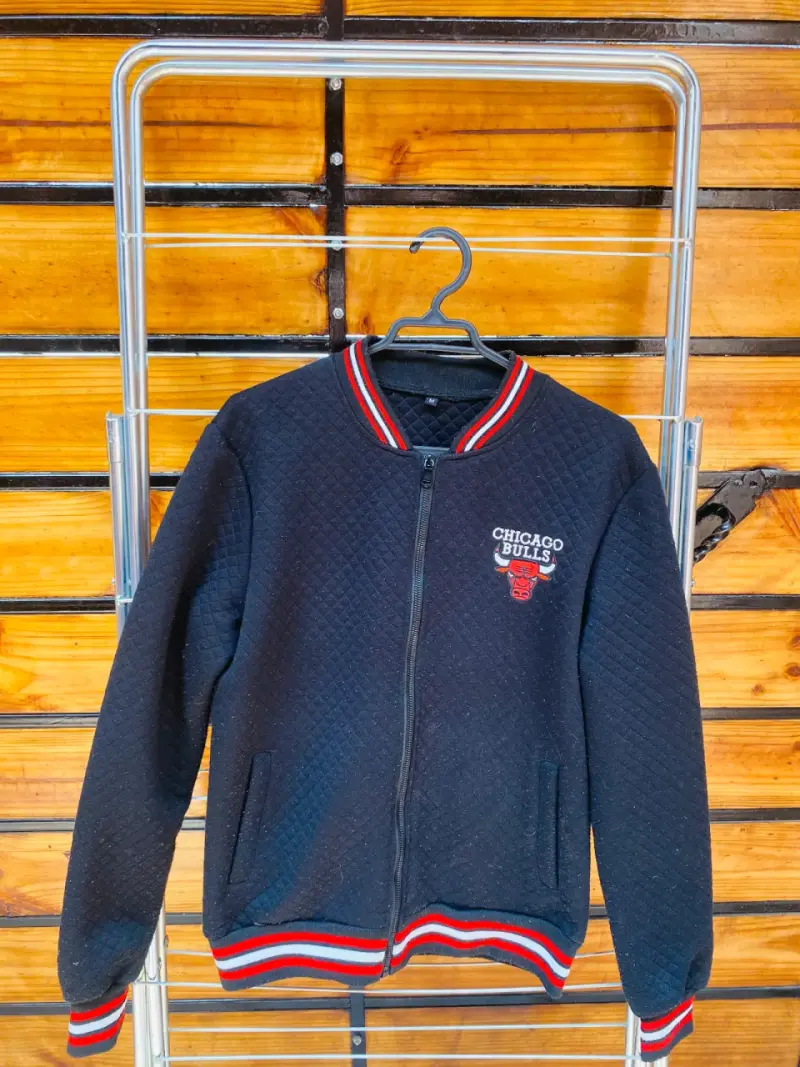 Chaqueta deportiva Chicago Bulls negra - 2