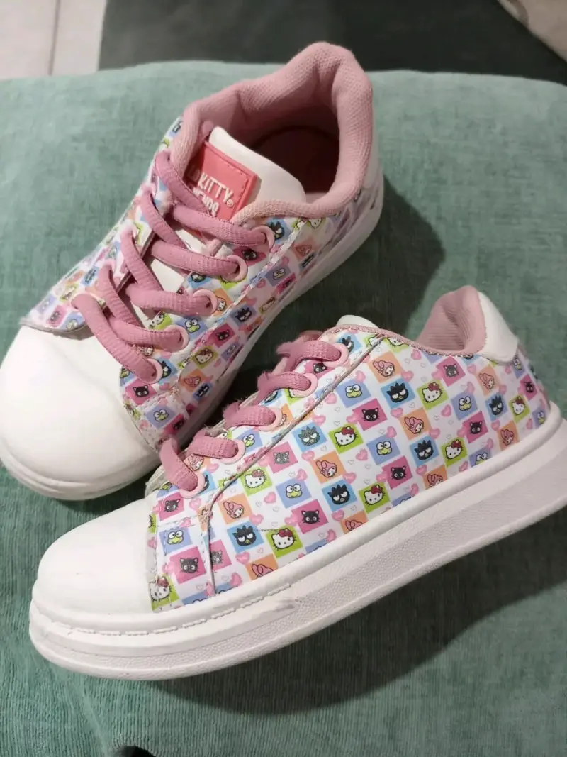 Zapatillas Hello Kitty Niña Rosadas - 2