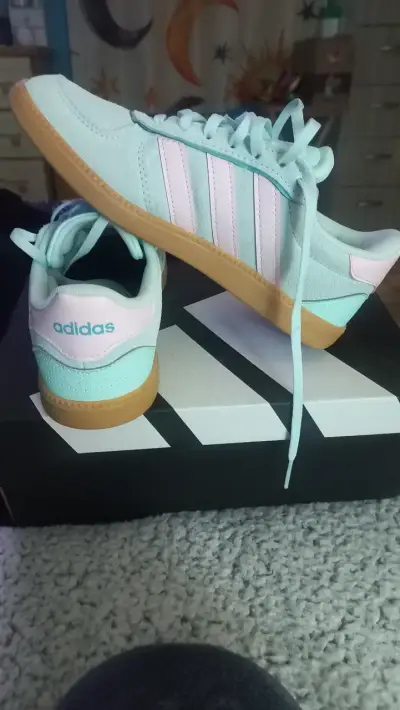Zapatillas deportivas Adidas verde menta y rosa - miniatura 3