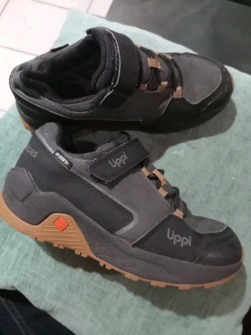 Zapatillas unisex - 1