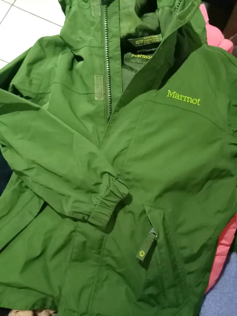 Chaqueta unisex Kids talla 6/8 - 1