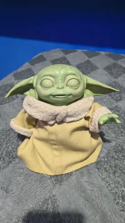 Baby Yoda Animatronico - miniatura 2