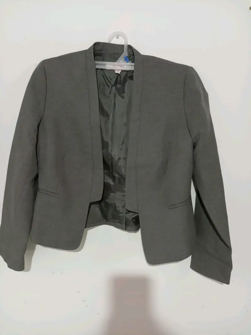 Blazer gris Talla M - 1