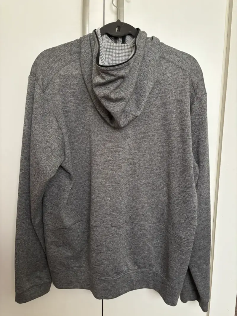Polerón con capucha gris Adidas Terrex talla L - 3