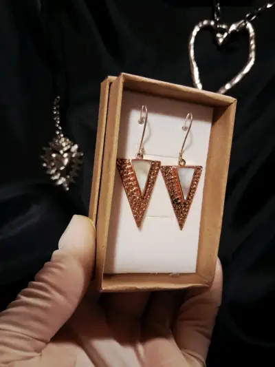 Aros de cobre con  con piedras naturales - miniatura 1