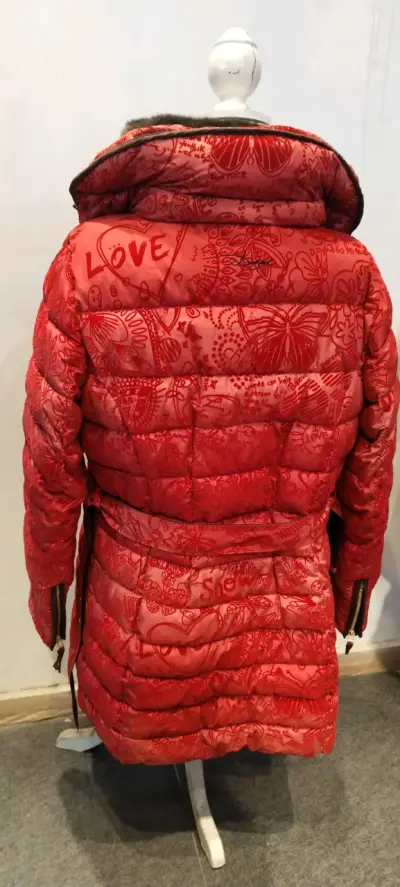 Abrigo rojo Desigual talla 44 con capucha - miniatura 4