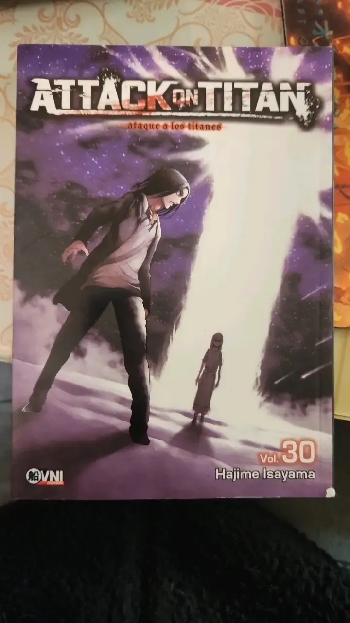 Manga Attack on Titan Vol. 30 en Español - 1