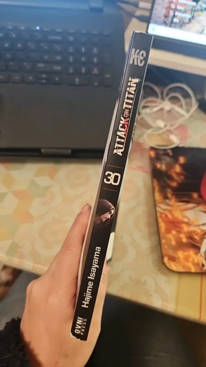 Manga Attack on Titan Vol. 30 en Español - 3