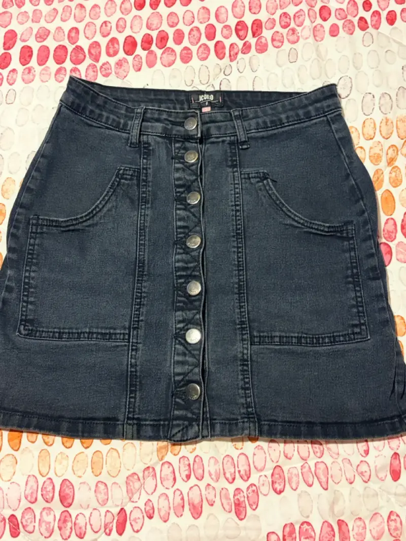 Jeans negros de mujer talla S marca Icono - 1