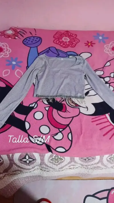 Ropa de segunda mano - miniatura 2