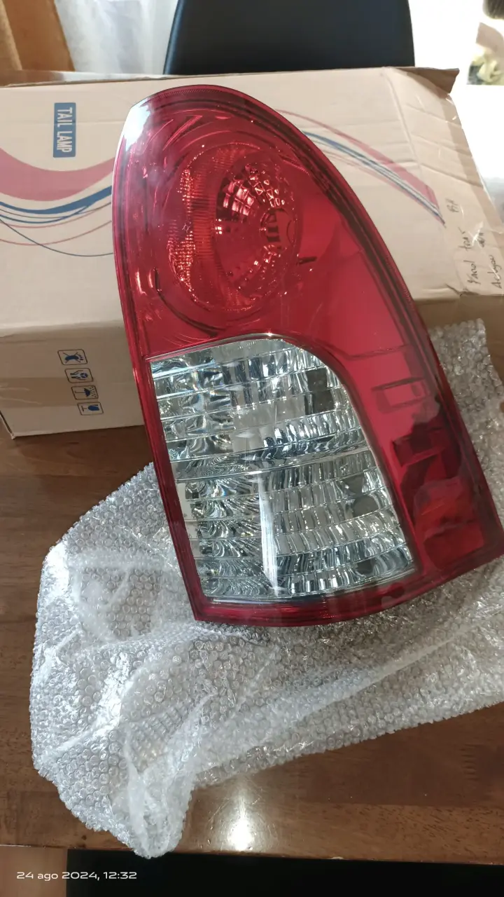 Foco trasero Ssangyong actyon - 1