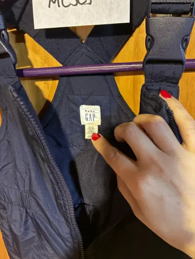 Pantalón de nieve marca gap talla 18-24 meses - miniatura 2