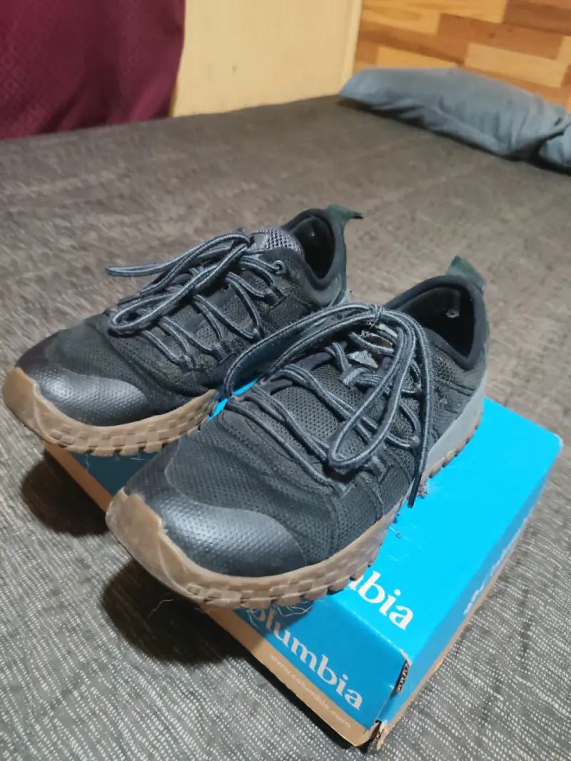 Zapatillas Columbia negras para hombre - 1