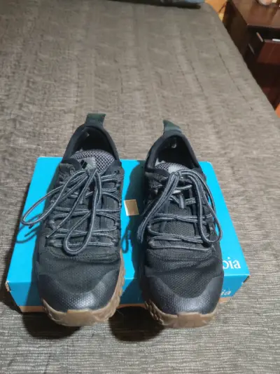 Zapatillas Columbia negras para hombre - miniatura 4