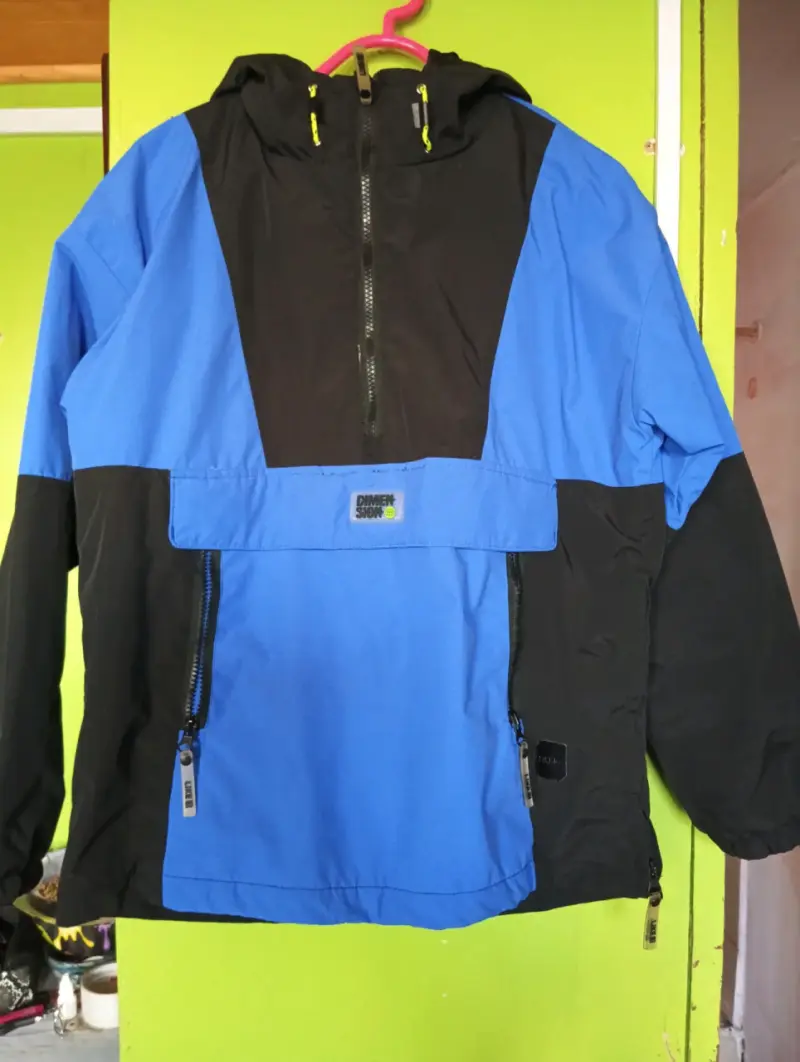 Chaqueta impermeable azul y negra Dimension Snow - 1