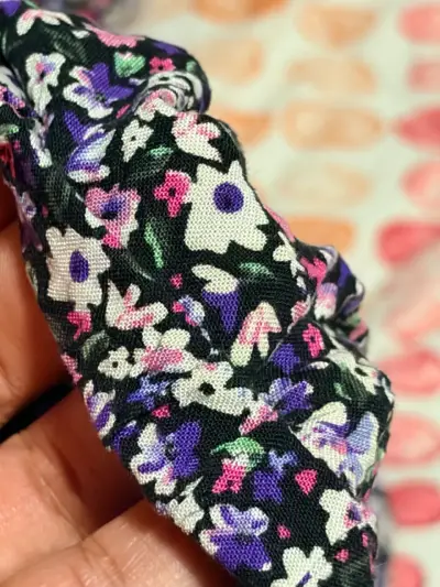 Blusa floral de manga larga para mujer - miniatura 3